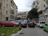 PODGORICA: Ista slika svaki dan – vozači ulicu pretvaraju u parking