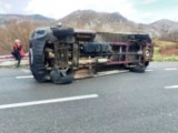 SAOBRAĆAJNA NEZGODA: Prevrnuo se kamion na putu Cetinje – Budva