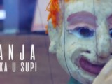 VIDEO: Vanja Radovanović predstavio spot za pjesmu ,,Dlaka u supi”