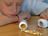VIŠE OPREZNOSTI: Djeci su nadohvat ruke hemijska sredstva i ljekovi