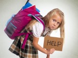APEL OCA IZ HRVATSKE: Težina školske torbe ozbiljno ugrožava zdravlje djece