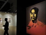 ART: Vorholov portret Mao Cedunga prodat za 12,6 miliona dolara