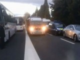 FRANCUSKA: Voz se sudario sa školskim autobusom, ima mrtvih