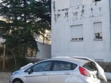 PODGORICA: Fasada zgrade pala na automobil